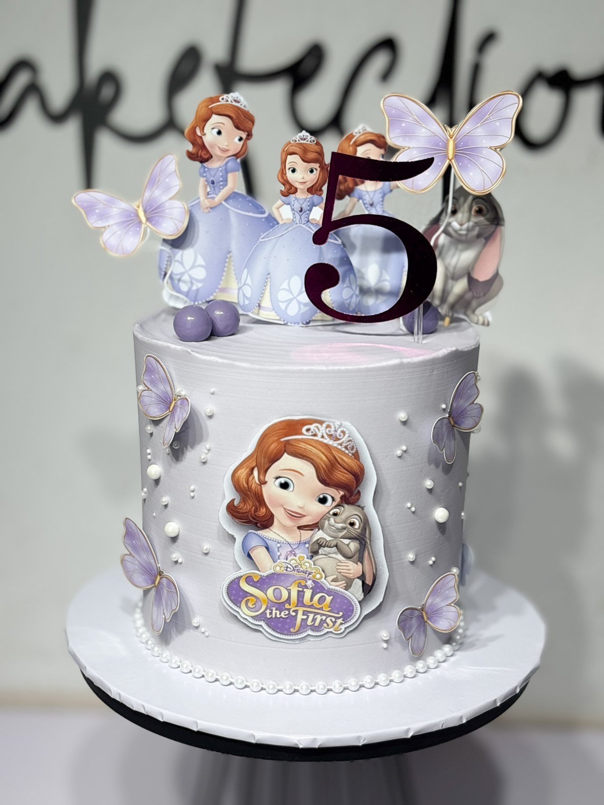 Sofia The First Character Cake