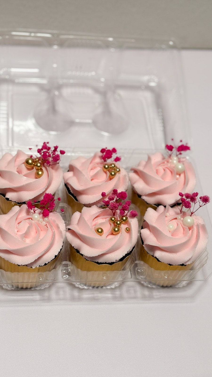 pink cupcakes