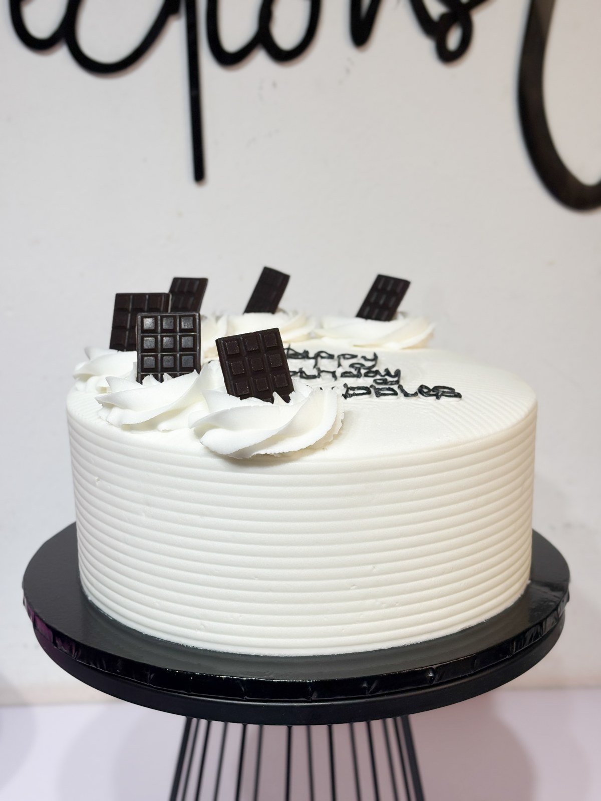 white cake
