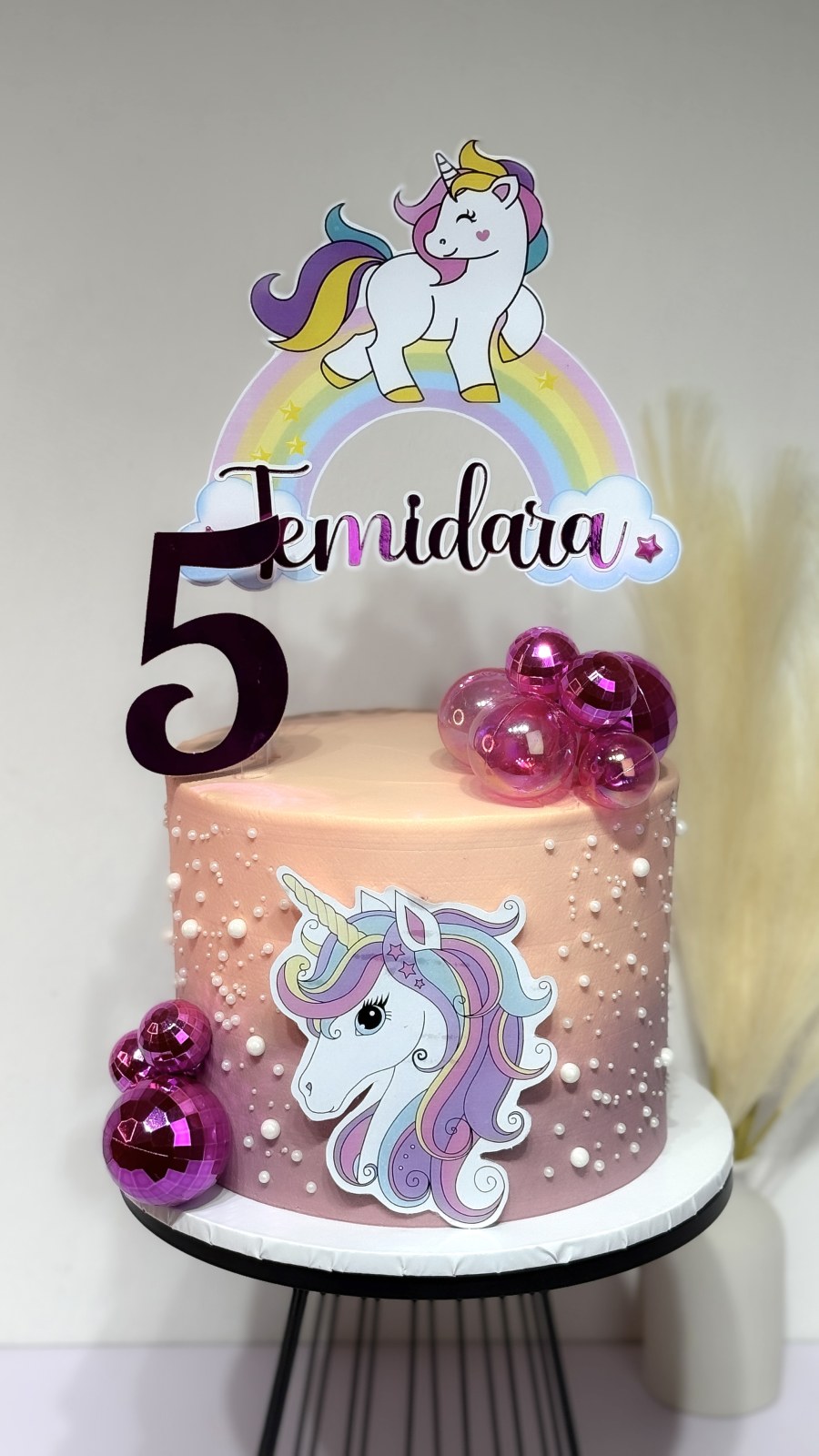 Unicorn Character Cake